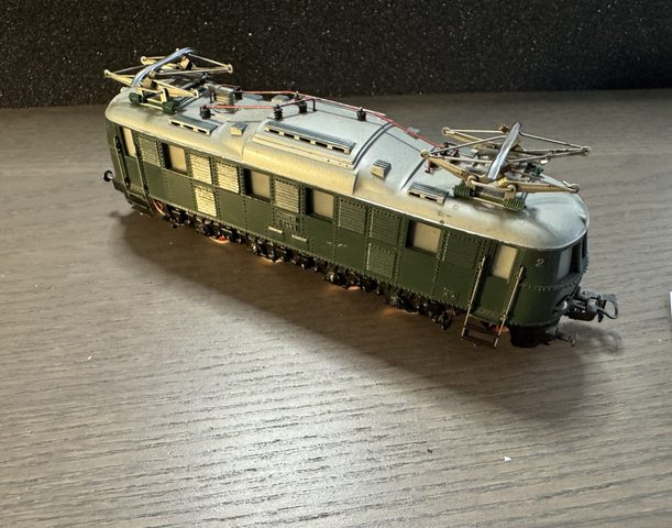 Elektrolokomotive DB E 18 35, grün