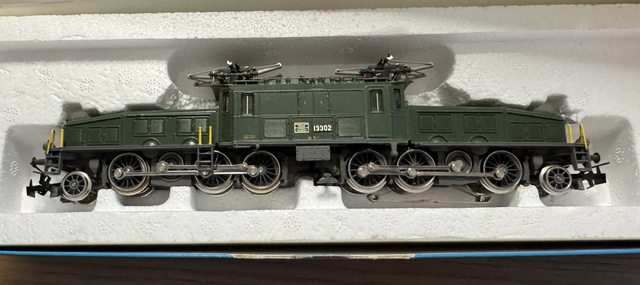 SBB-Krokodil Be 6/8 III Nr. 13302, grün