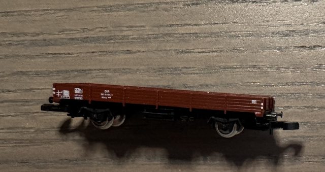 Niederbordwagen Klms 440 der DB, rotbraun