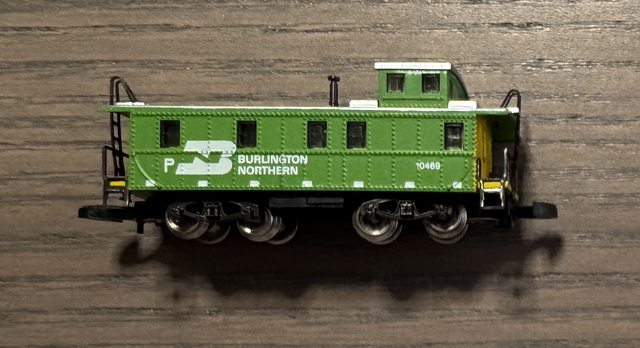 Burlington Northern Caboose 10469, grün